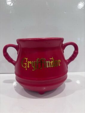 Harry Potter Gryffindor cauldron wall vase half moon bay no. 7 hanging planter